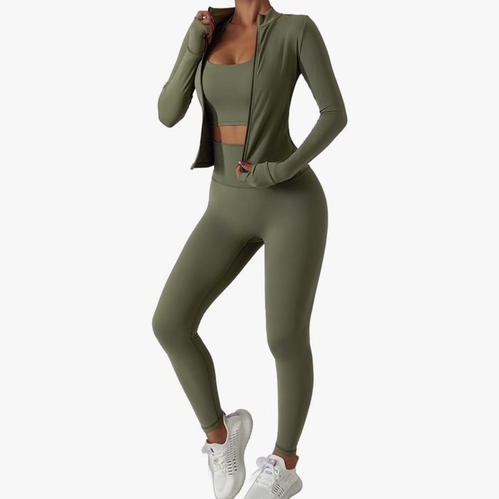 Women’s 3 Piece Workout Set – Sports Bra, Leggings & Jacket with Thumbholes